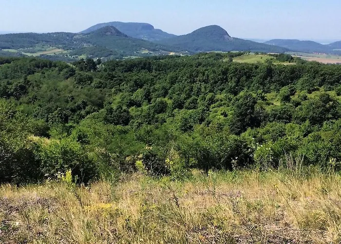 Ablak A Hegyre Vendeghaz 3*