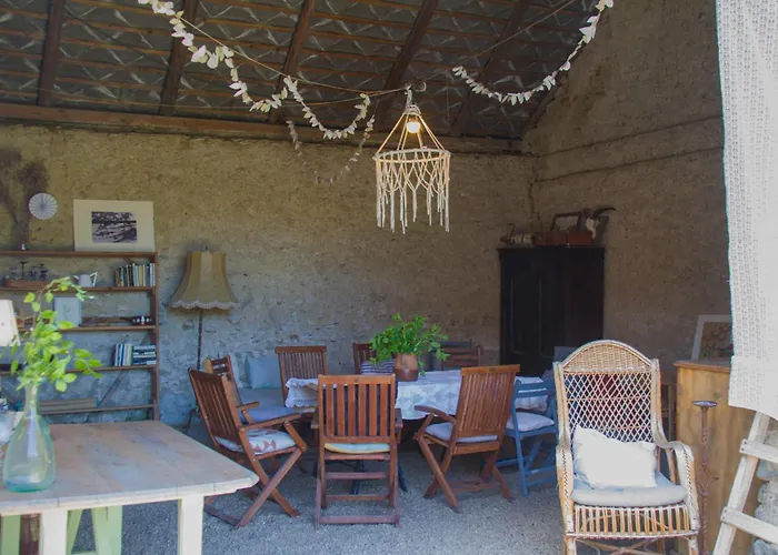 Gasthuis Ablak A Hegyre Vendeghaz 3*