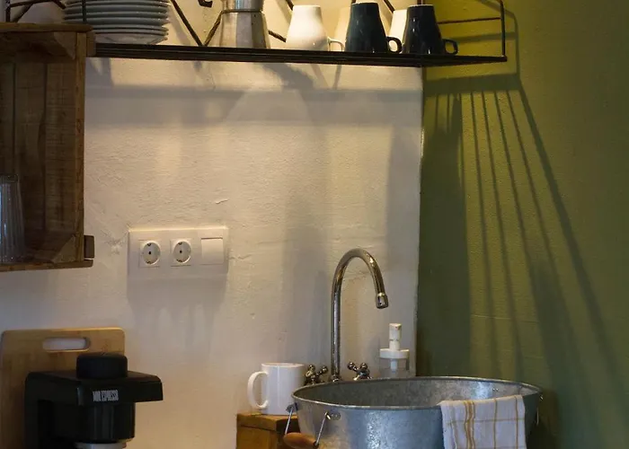 Ablak A Hegyre Vendeghaz 3*