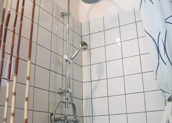 Ablak A Hegyre Vendeghaz Gasthuis